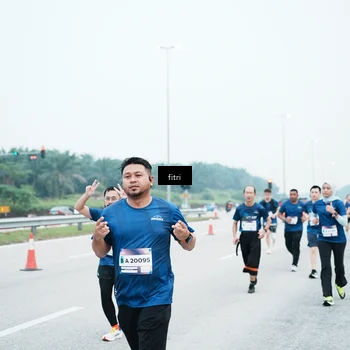 Runner Photo 7496691