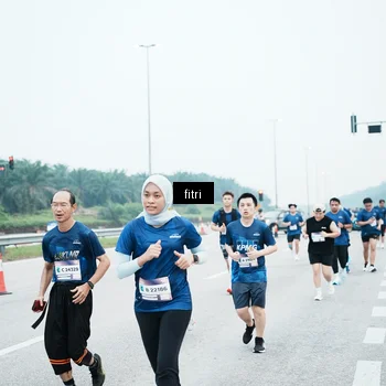 Runner Photo 7496694