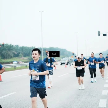 Runner Photo 7496695
