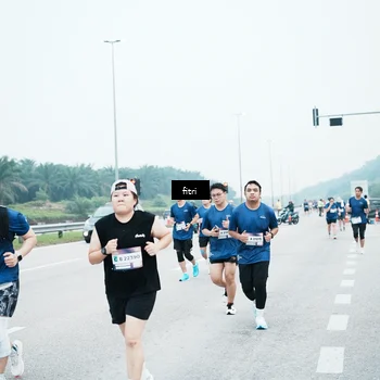 Runner Photo 7496697