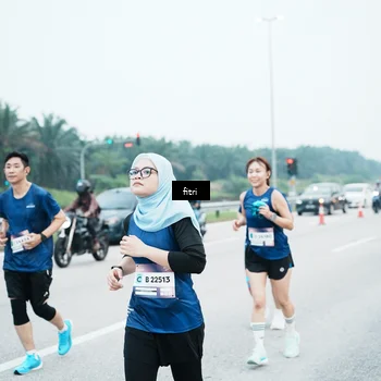 Runner Photo 7496701