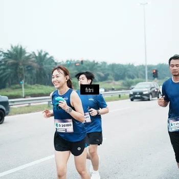 Runner Photo 7496705