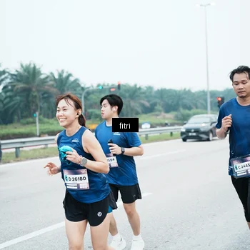 Runner Photo 7496708