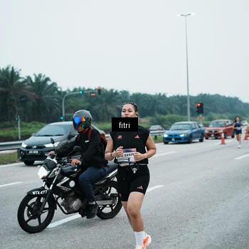 Runner Photo 7496713