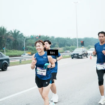 Runner Photo 7496718