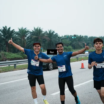 Runner Photo 7496732