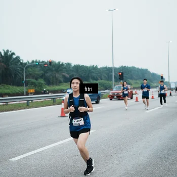 Runner Photo 7496733
