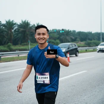 Runner Photo 7496741