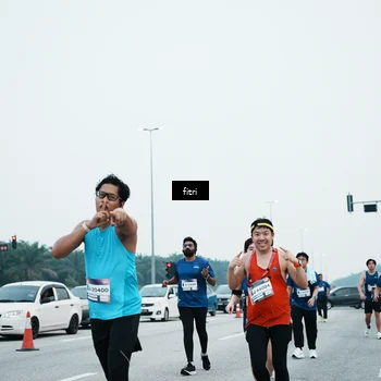 Runner Photo 7496777