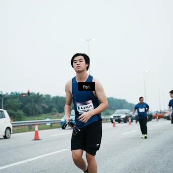 Runner Photo 7496789