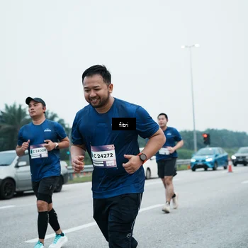Runner Photo 7496790