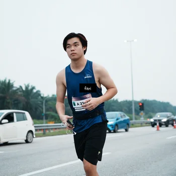 Runner Photo 7496804