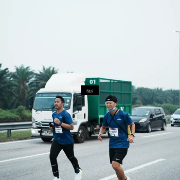 Runner Photo 7496828
