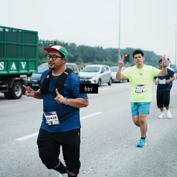 Runner Photo 7496832