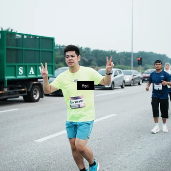 Runner Photo 7496837