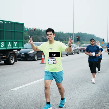 Runner Photo 7496851