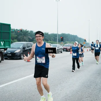 Runner Photo 7496857
