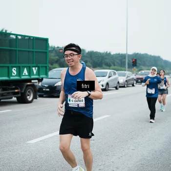Runner Photo 7496862
