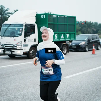 Runner Photo 7496864