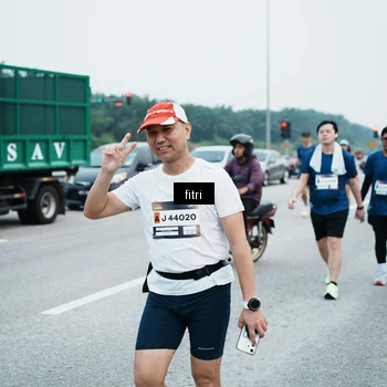 Runner Photo 7496872