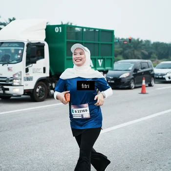 Runner Photo 7496873