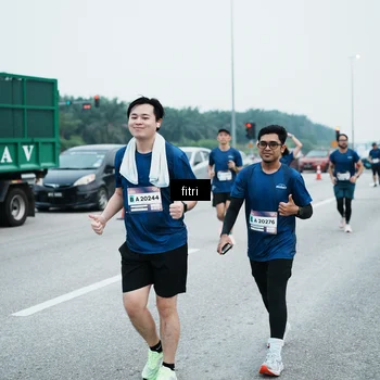 Runner Photo 7496882