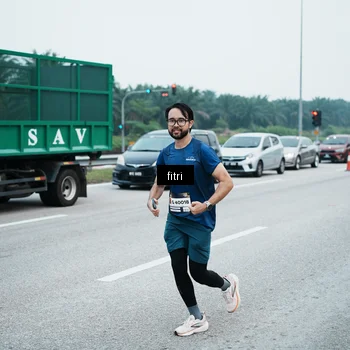 Runner Photo 7496885