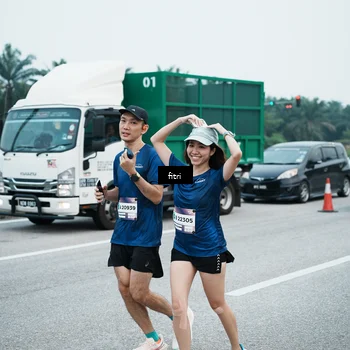 Runner Photo 7496891
