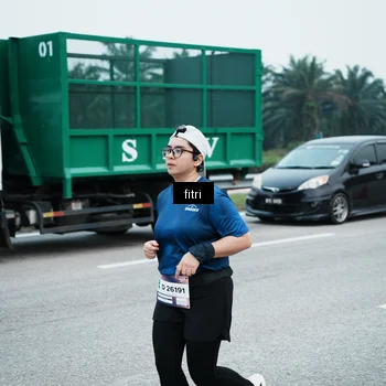 Runner Photo 7496907