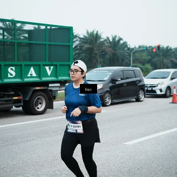 Runner Photo 7496912