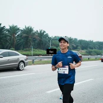 Runner Photo 7496916