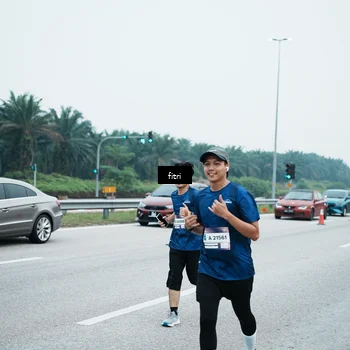 Runner Photo 7496919