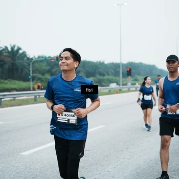 Runner Photo 7496935