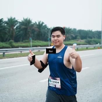 Runner Photo 7496939