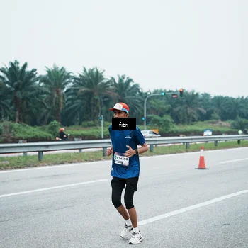 Runner Photo 7496959