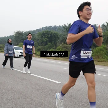 Runner Photo 7496962