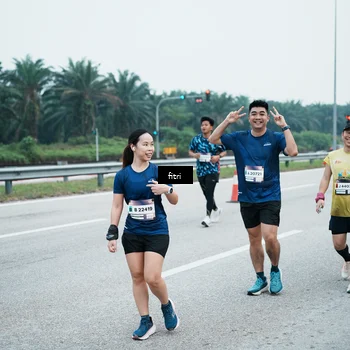 Runner Photo 7496963