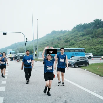 Runner Photo 7496971