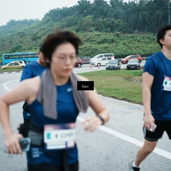 Runner Photo 7496984