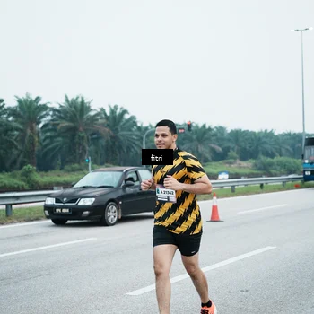 Runner Photo 7496989