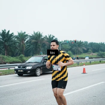 Runner Photo 7496998