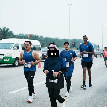 Runner Photo 7497010