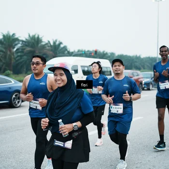Runner Photo 7497017