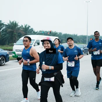 Runner Photo 7497031