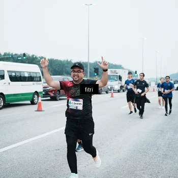 Runner Photo 7497042