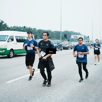 Runner Photo 7497045