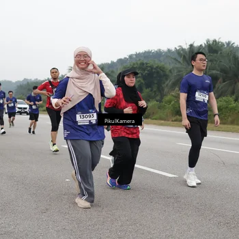 Runner Photo 7497074