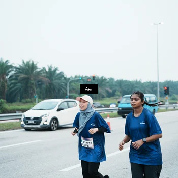 Runner Photo 7497076