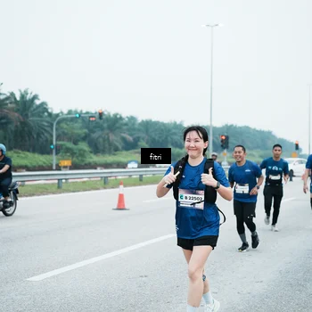 Runner Photo 7497106