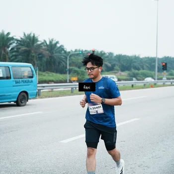 Runner Photo 7497119